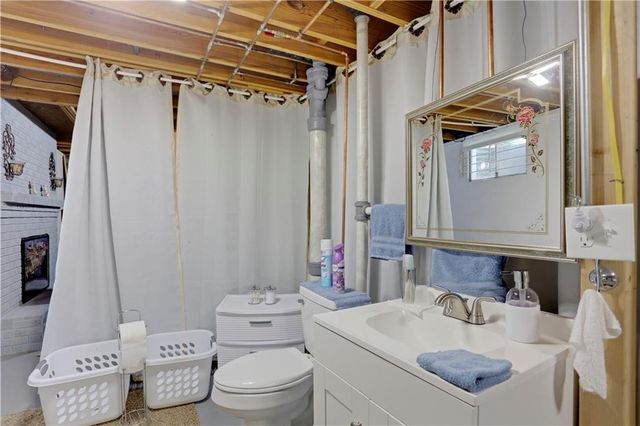 9309 E 30th Street, Independence, MO 64052