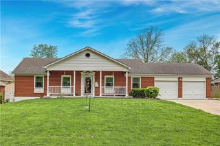 9309 E 30th Street, Independence, MO 64052