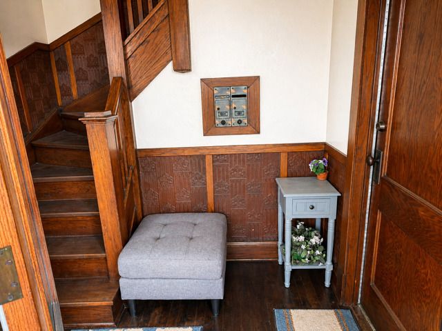 3024 W 40th Place, Chicago, IL 60632