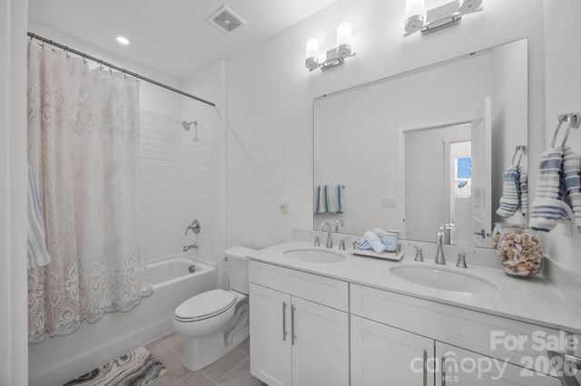 6018 Valehaven Place, Charlotte, NC 28269