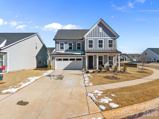 6018 Valehaven Place, Charlotte, NC 28269