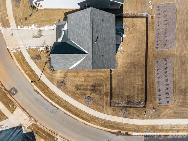 6018 Valehaven Place, Charlotte, NC 28269