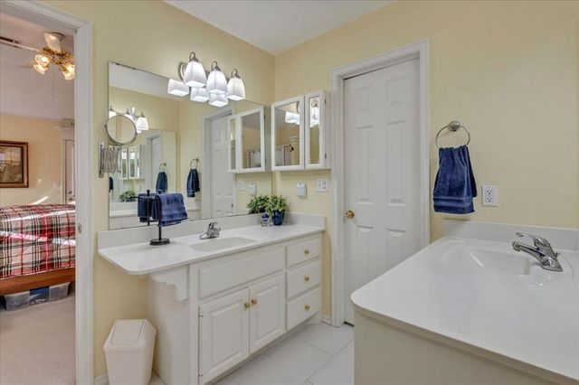 13909 Arapaho Road, Edmond, OK 73013