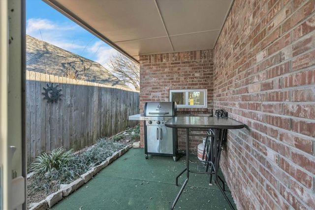 13909 Arapaho Road, Edmond, OK 73013