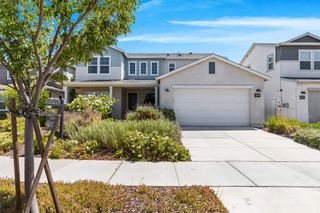 1622 Locksley Dr, Lathrop, CA 95330