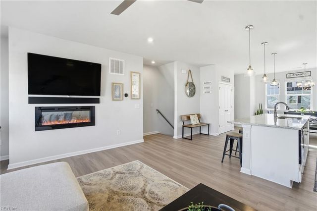 411 Asuza ST, Chesapeake, VA 23323