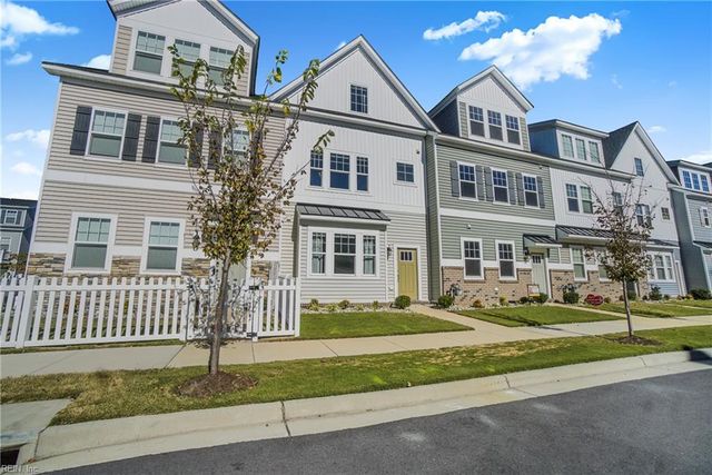 411 Asuza ST, Chesapeake, VA 23323