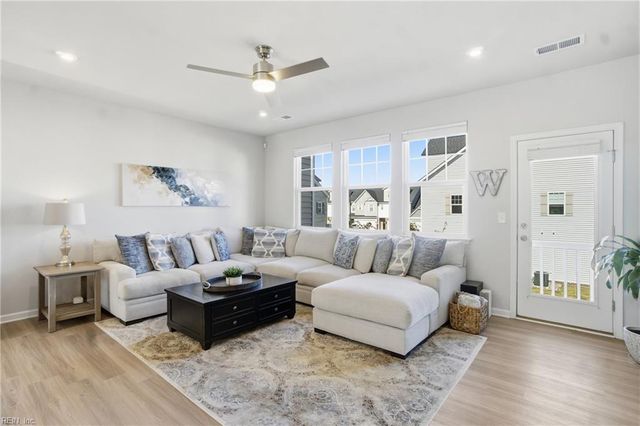 411 Asuza ST, Chesapeake, VA 23323