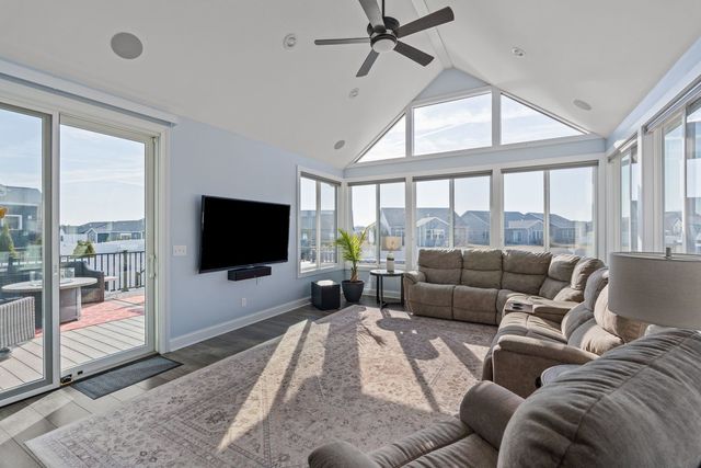 4697 Mason Run, Bettendorf, IA 52722