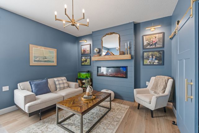 4697 Mason Run, Bettendorf, IA 52722