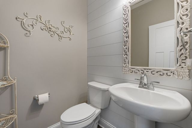 4697 Mason Run, Bettendorf, IA 52722