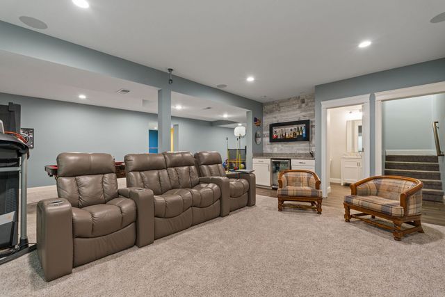 4697 Mason Run, Bettendorf, IA 52722