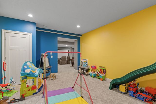 4697 Mason Run, Bettendorf, IA 52722