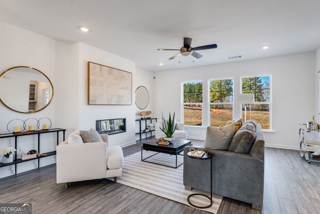 2843 Rosehall Way, Lawrenceville, GA 30043