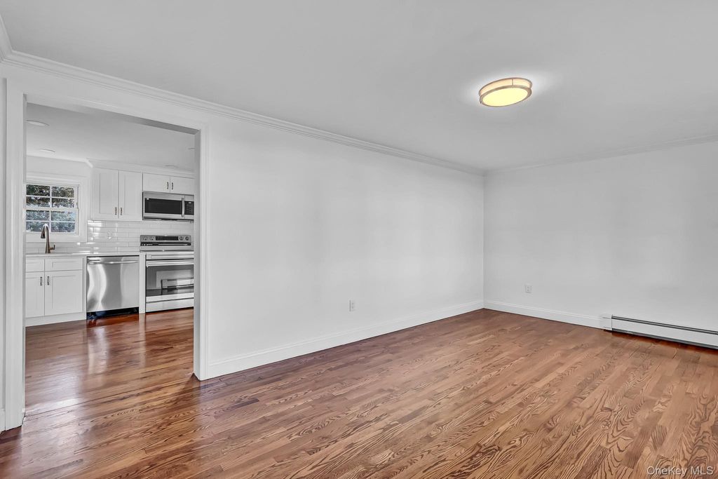 38 Miller Avenue, Amityville, NY 11701 — photo 3