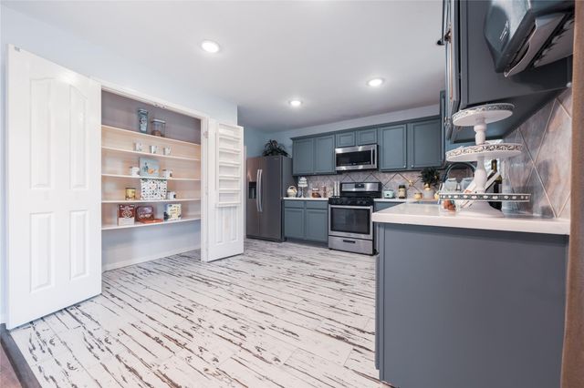 16023 Langbrook Court, Houston, TX 77084