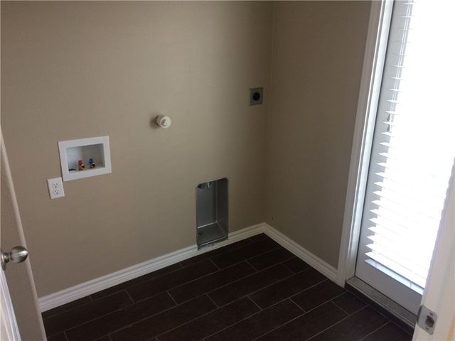 3705 Southlake Park, Corpus Christi, TX 78414