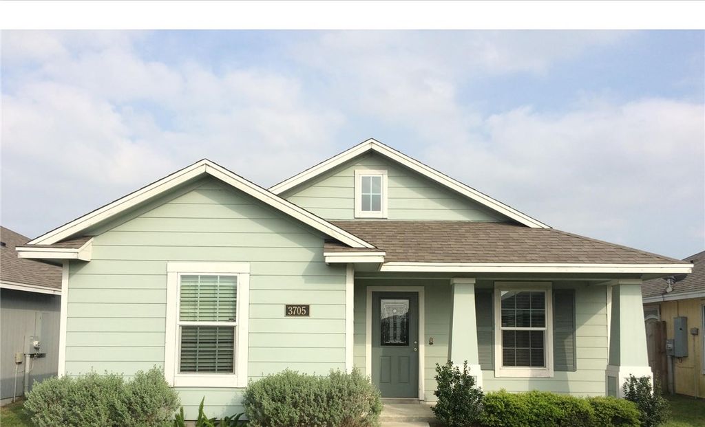 3705 Southlake Park, Corpus Christi, TX 78414