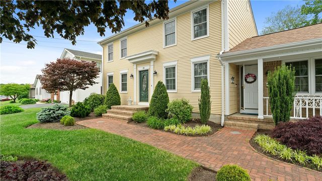 29 Carriage Way, North Providence, RI 02904