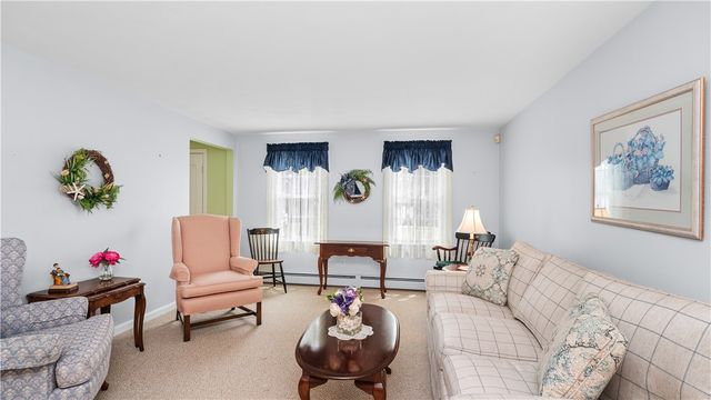 29 Carriage Way, North Providence, RI 02904