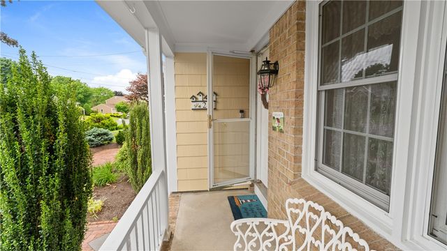 29 Carriage Way, North Providence, RI 02904