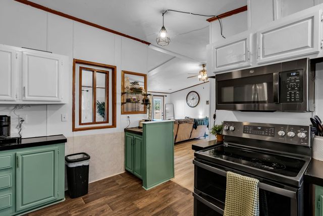 401 SW Pawhuska St, Andover, KS 67002