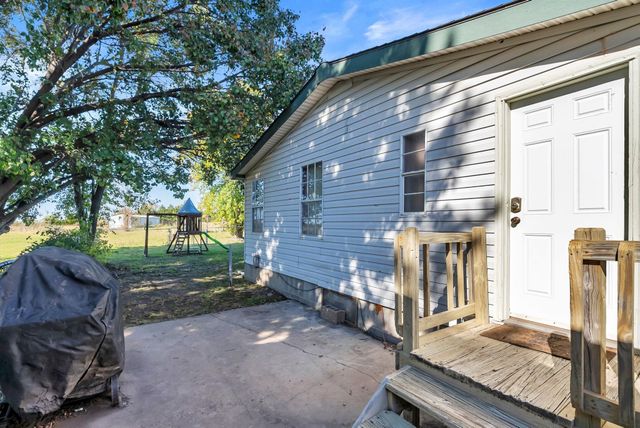 401 SW Pawhuska St, Andover, KS 67002