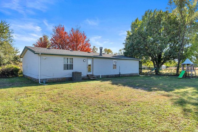 401 SW Pawhuska St, Andover, KS 67002