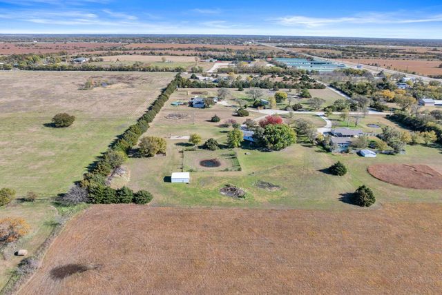 401 SW Pawhuska St, Andover, KS 67002