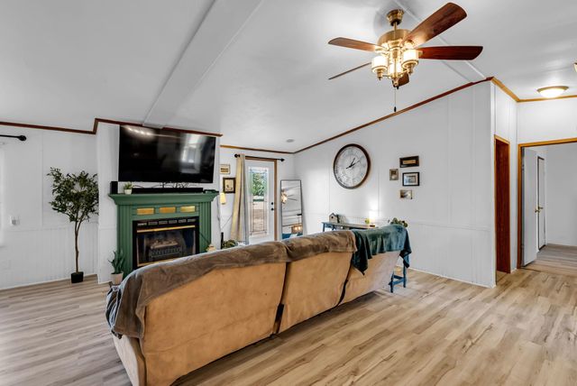 401 SW Pawhuska St, Andover, KS 67002