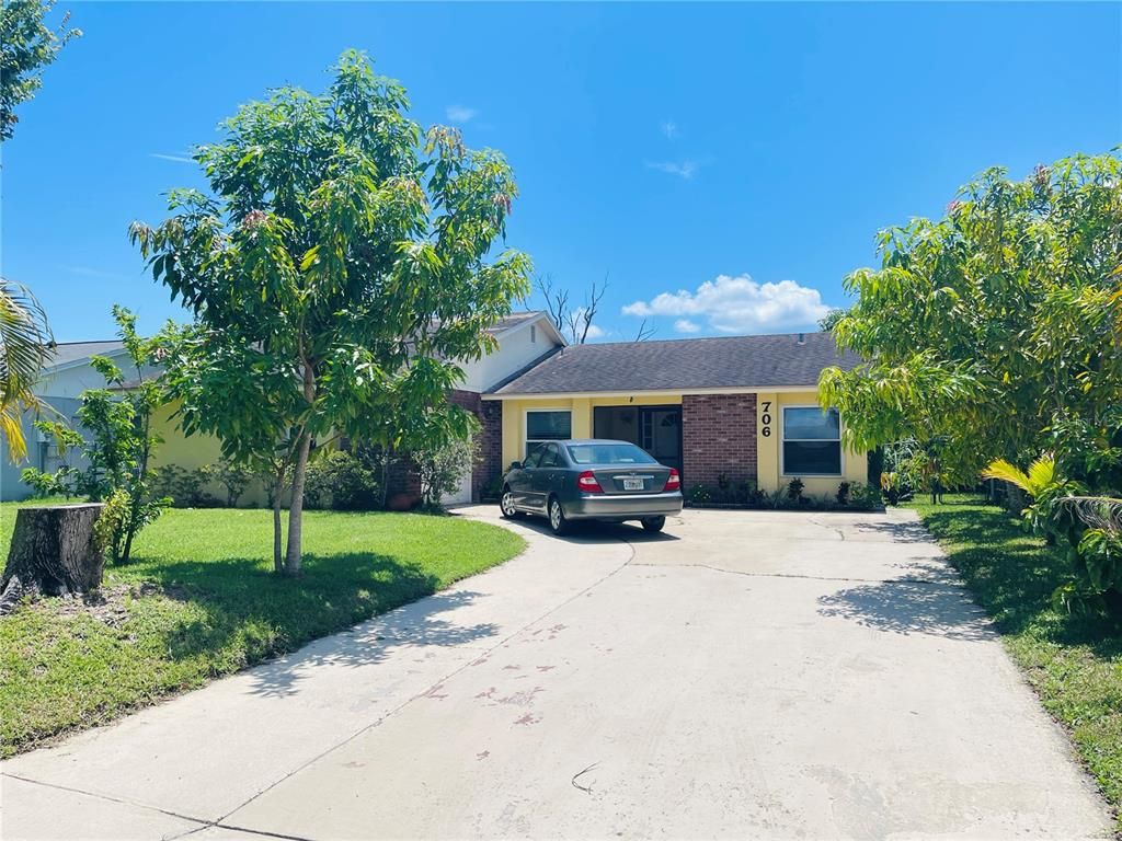 706 WEDGE LANE, Kissimmee, FL 34759