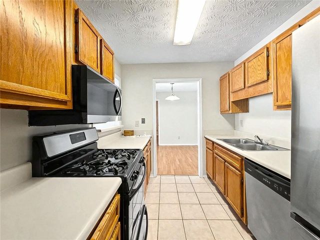 1702 Country Park Drive SE, Smyrna, GA 30080