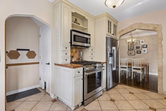 6709 Harriet Avenue, Richfield, MN 55423