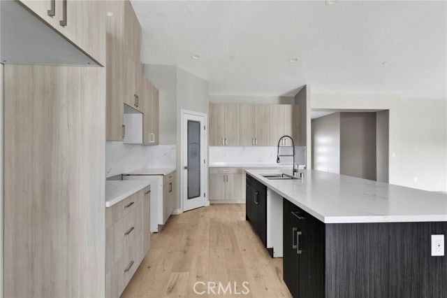 15179 Olive St, Hesperia, CA 92345