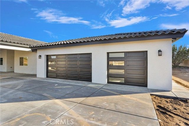 15179 Olive St, Hesperia, CA 92345