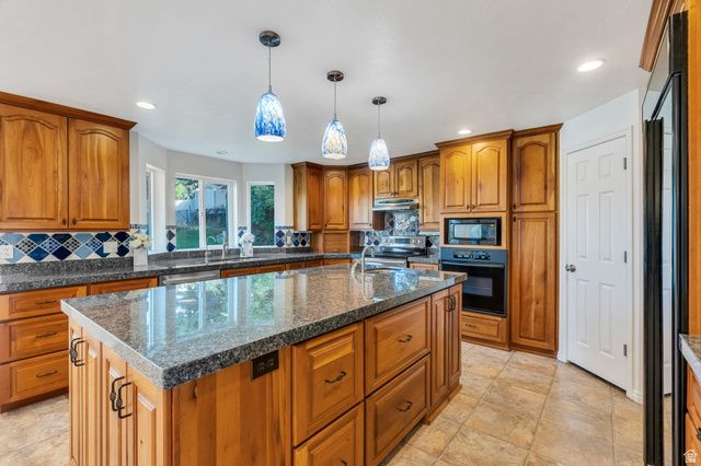 875 E 400 N, Lindon, UT 84042