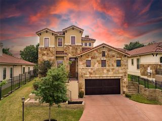 407 Indianwood DR, Austin, TX 78738