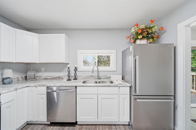 3227 Matthews Street, Jackson, MI 49203