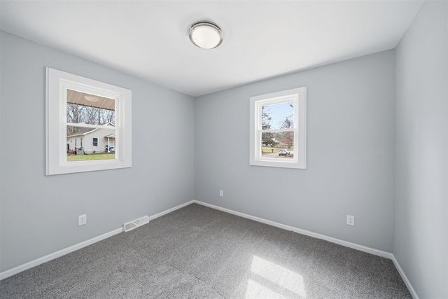 3227 Matthews Street, Jackson, MI 49203