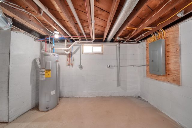 3227 Matthews Street, Jackson, MI 49203