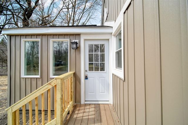 3227 Matthews Street, Jackson, MI 49203