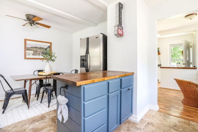 1215 12th Street N, Moorhead, MN 56560