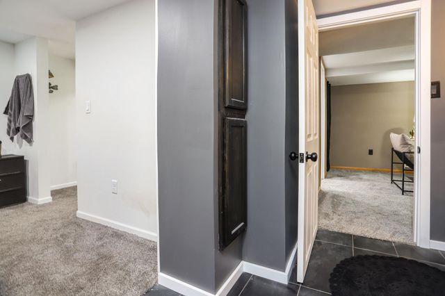 1215 12th Street N, Moorhead, MN 56560