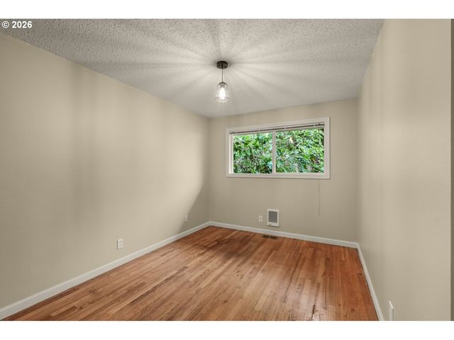 9588 Sw FREWING Ct, Tigard, OR 97223