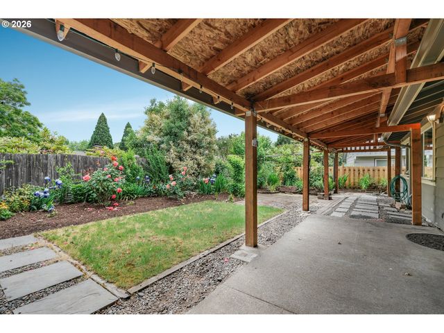 9588 Sw FREWING Ct, Tigard, OR 97223