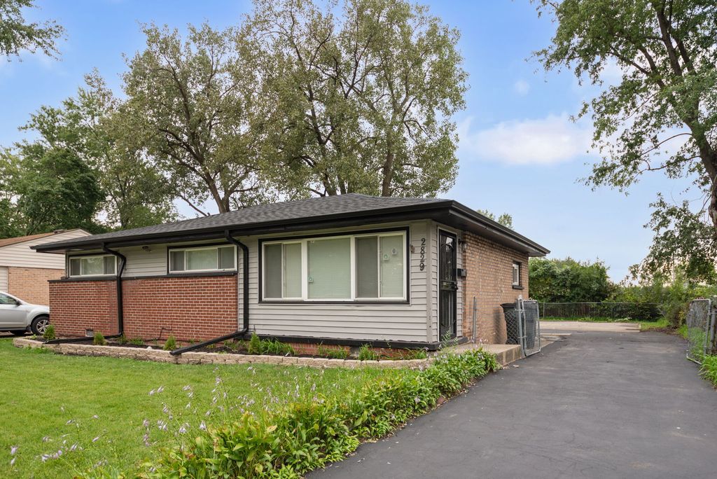 2829 Stafford Drive, Markham, IL 60428 — exterior