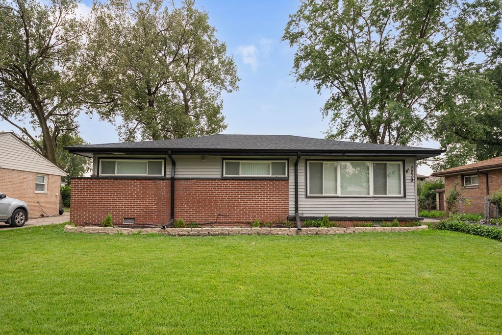 2829 Stafford Drive, Markham, IL 60428 — photo 2