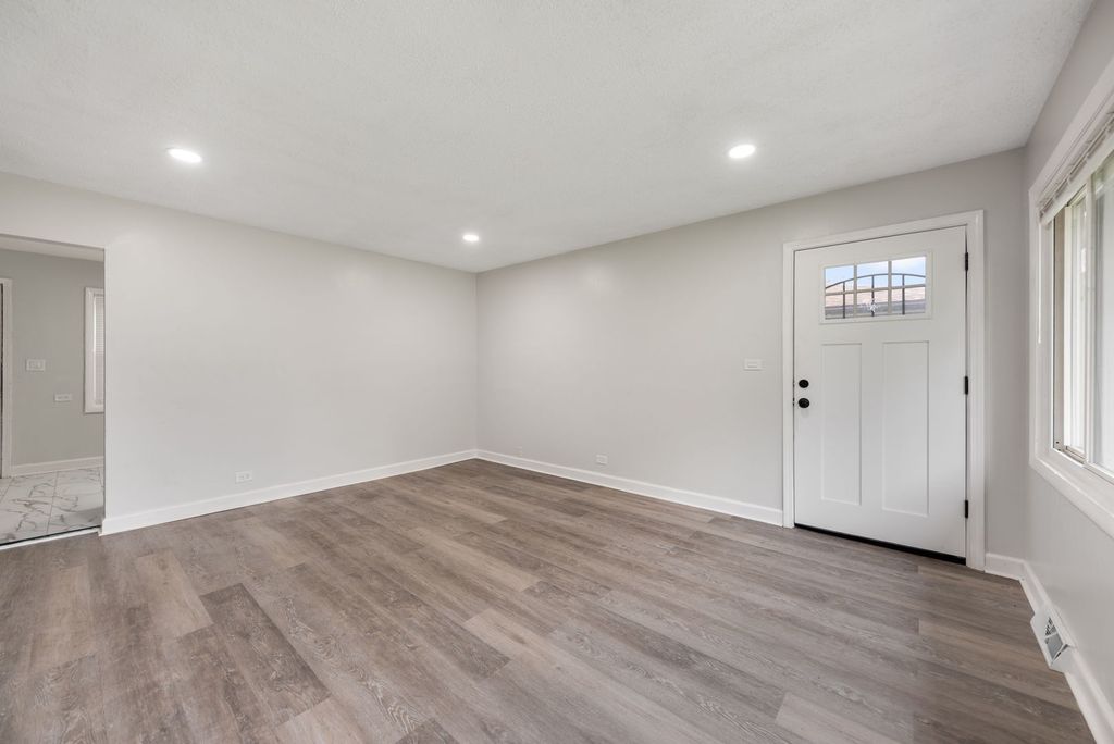 2829 Stafford Drive, Markham, IL 60428 — photo 4