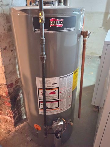 42 Byron St, New Bedford, MA 02740