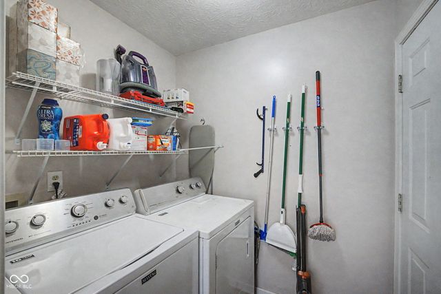 7244 Bradford Woods Way, Indianapolis, IN 46268